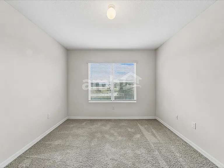 2840 Greenleaf Ter — Photo 9