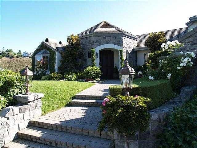 Wonderful Curb Appeal