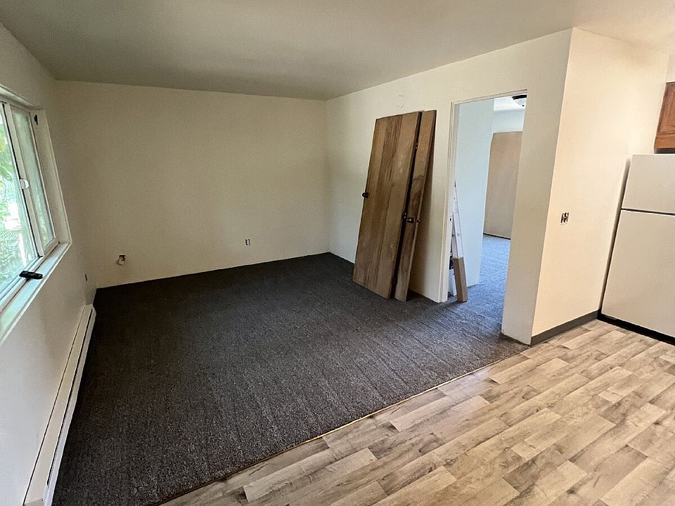 1st image of 77 W 16th Ave