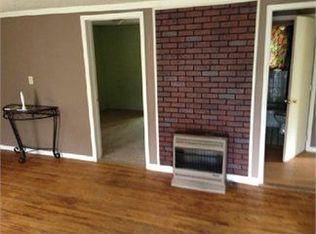 107 N 3rd St, Perry, OK 73077