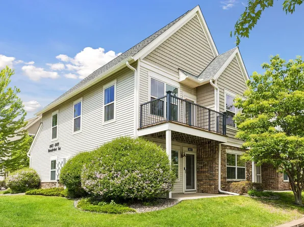 8413 Forestview Ln N #101, Maple Grove, MN 55369