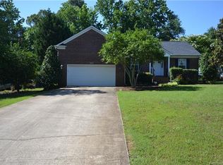 3437 Lake Shore Rd S, Denver, NC 28037