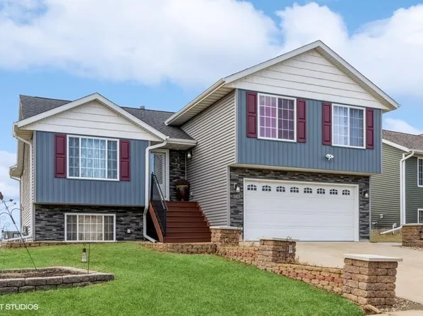 1425 Langenberg Ave, Iowa City, IA 52240