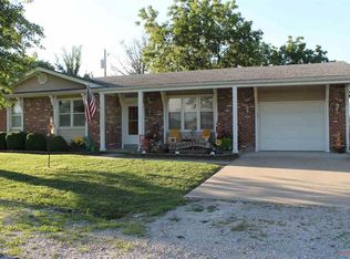 207 Carlene Dr, Sedalia, MO 65301