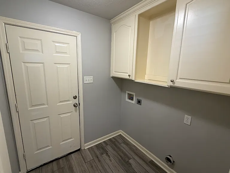 21 Weatherwood Dr — Photo 30