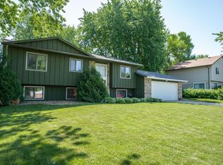 1745 N Elm Ave, Owatonna, MN 55060