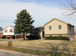 7013 Apple Orchard Ln, Crestwood, KY 40014