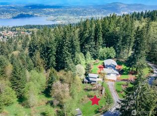 17600 SE Cougar Mountain Drive, Issaquah, WA 98027