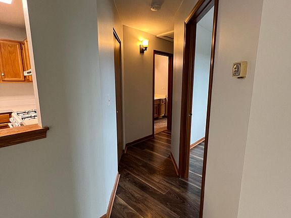 Hall to Bedrooms
