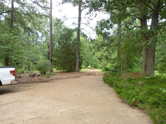 2nd image of 2472 County Road 260