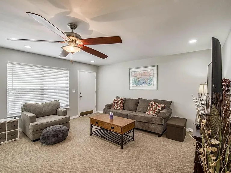 2929 SE Ocean Blvd #114-6 — Photo 2