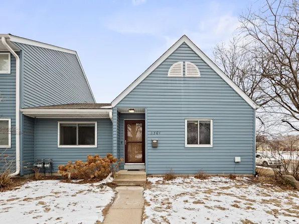2301 Quincy St NE #5, Minneapolis, MN 55418