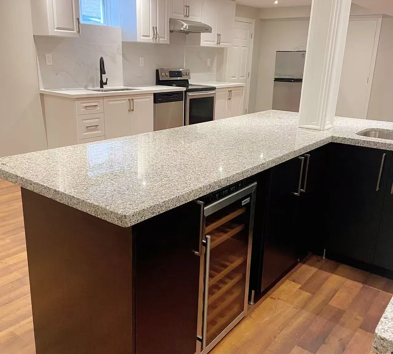 2 bed, $1,800 — Photo 3