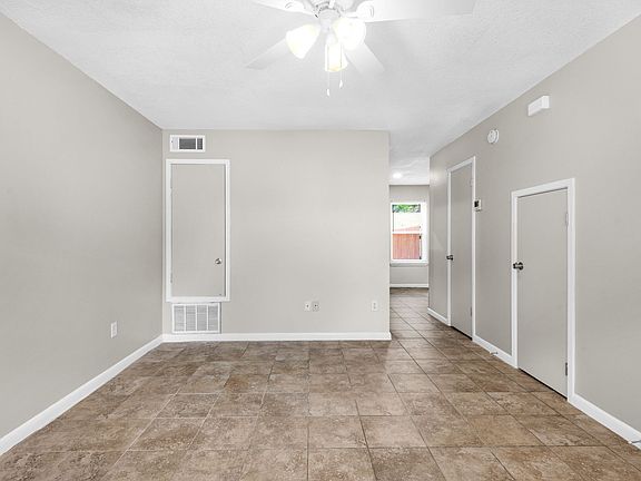 Comfortable living space with great flow