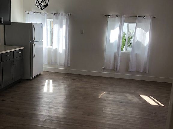 4th image of 1732 W 20th St #11514729