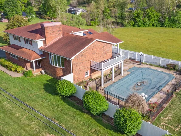 1495 State Route 827, Greenup, KY 41144