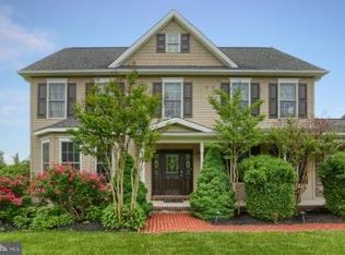 4 McCoy Ln, Carlisle, PA 17015