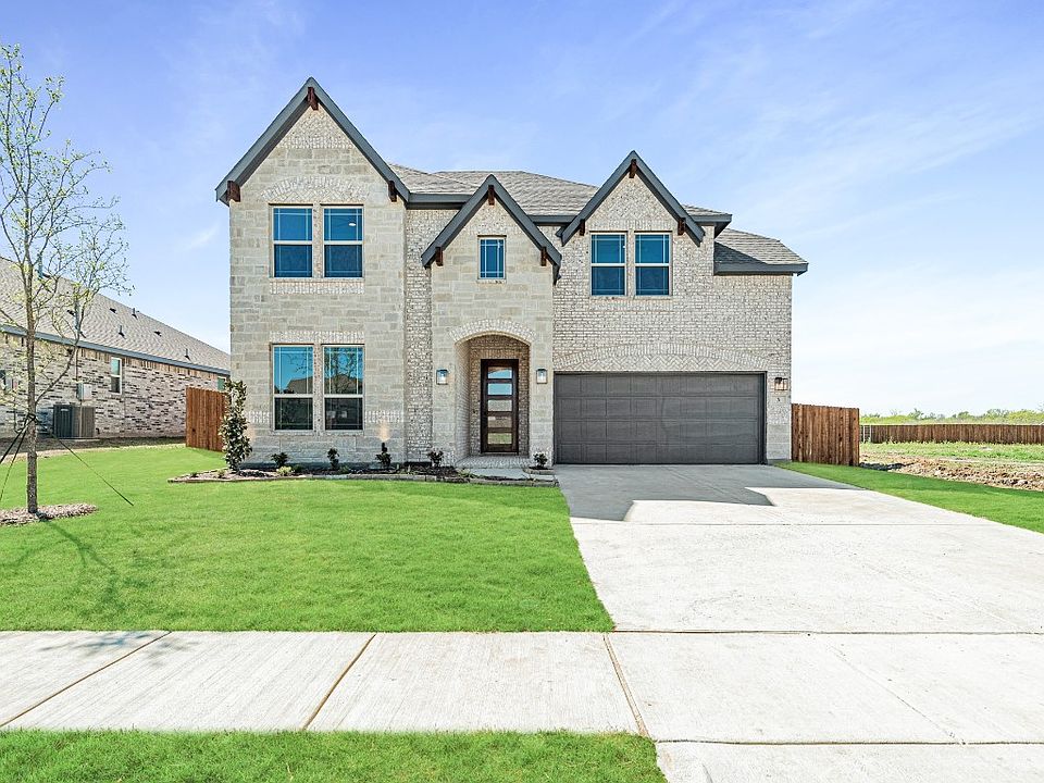1st image of 3 Covey Ln