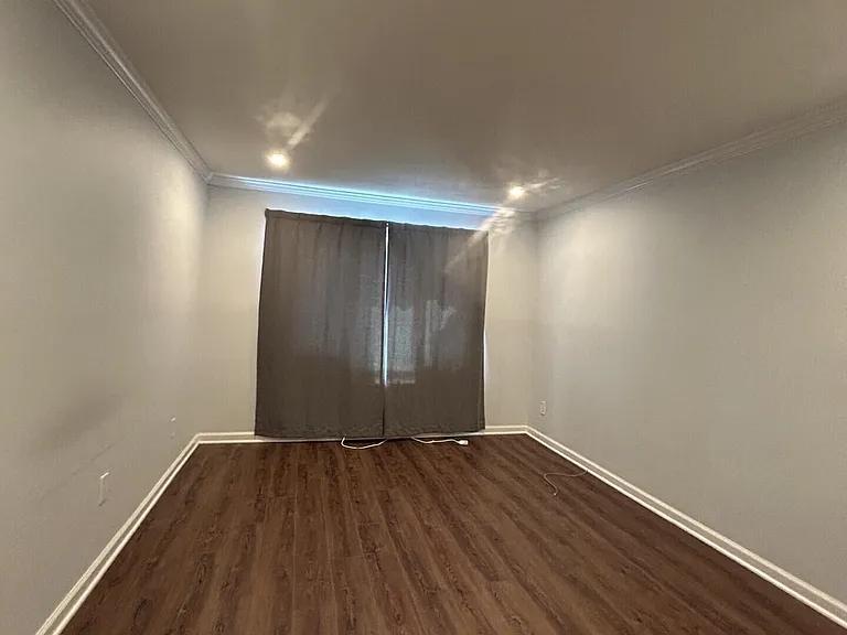 1187 Ocean Ave #4 — Photo 7