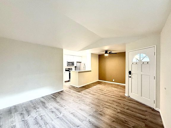 4th image of 95-794 Wikao St #Q201q201