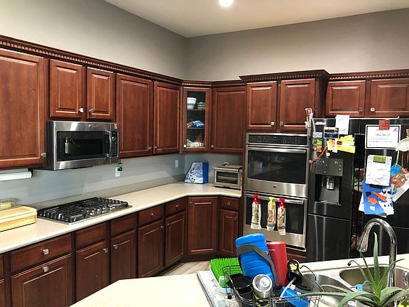 2nd image of 1855 E Grand Canyon Dr