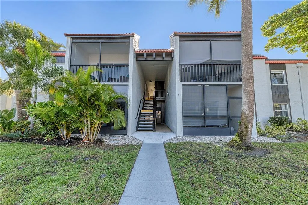 Building Photo - 3239 Beneva Rd #101