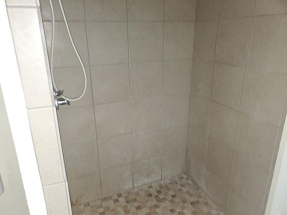 5th image of 12322 Constitution St