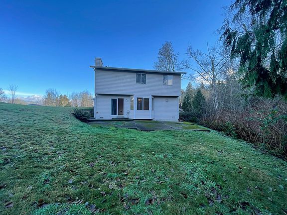 2nd image of 24465 Taree Blvd NE