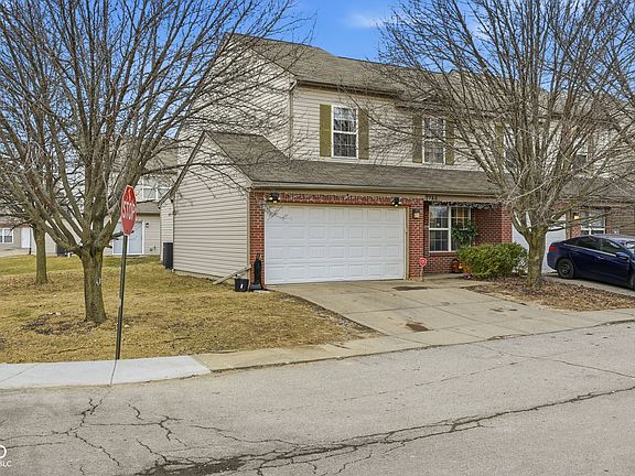 3rd image of 7746 Mountain Stream Way