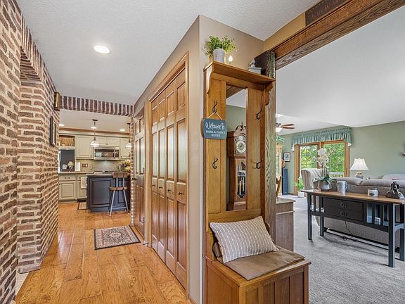 3rd image of 2798 N Honeymoon Hill ROAD