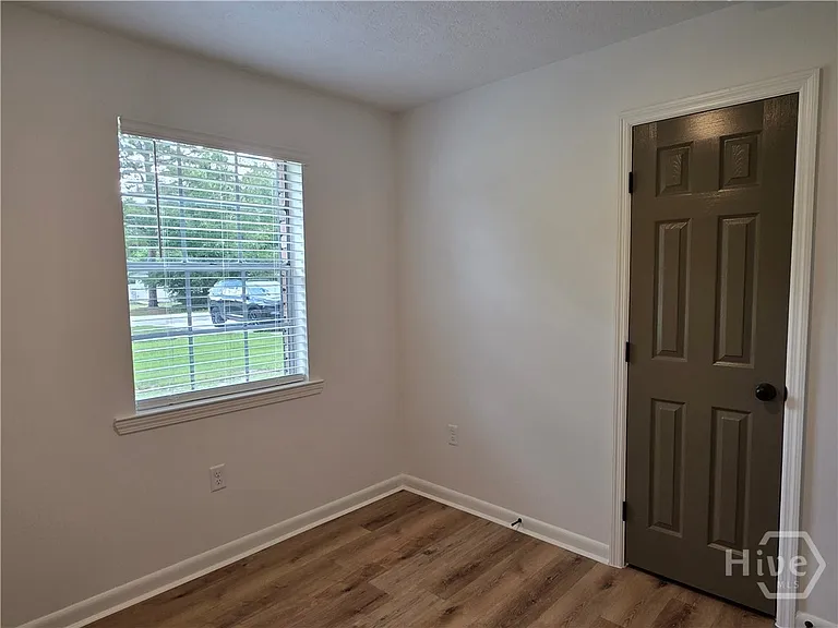 205 Whitehall Ave — Photo 13
