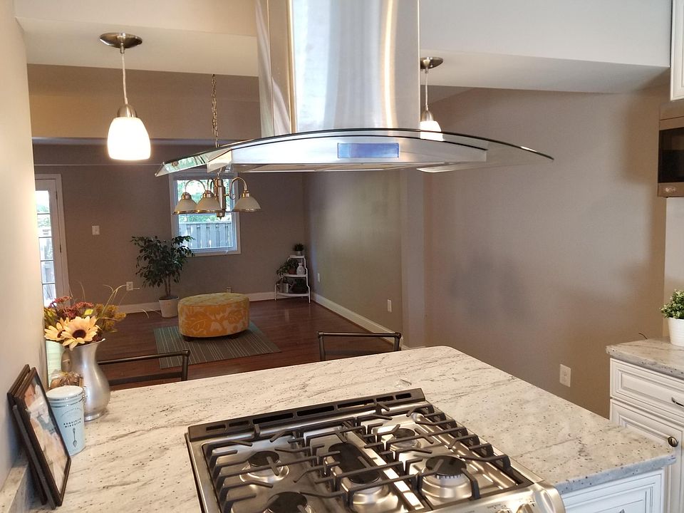 1st image of 15750 Millbrook Ln #88