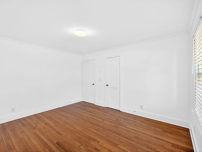 1214 N Sharon Amity Rd — Photo 26