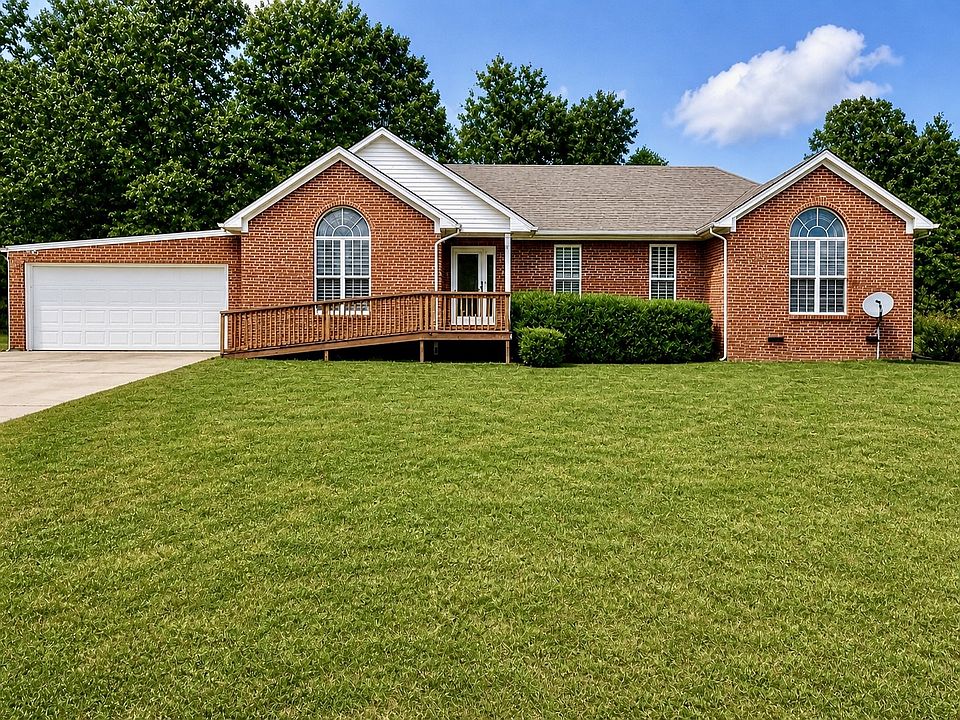 1st image of 102 Woodside Ln