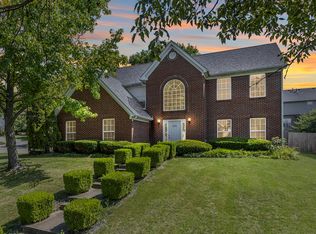 476 Skyview Ln, Lexington, KY 40511