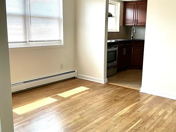 5th image of 34 Deanna Dr APT 83