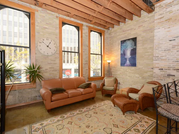 773 N Water St Unit 25, Milwaukee, WI 53202