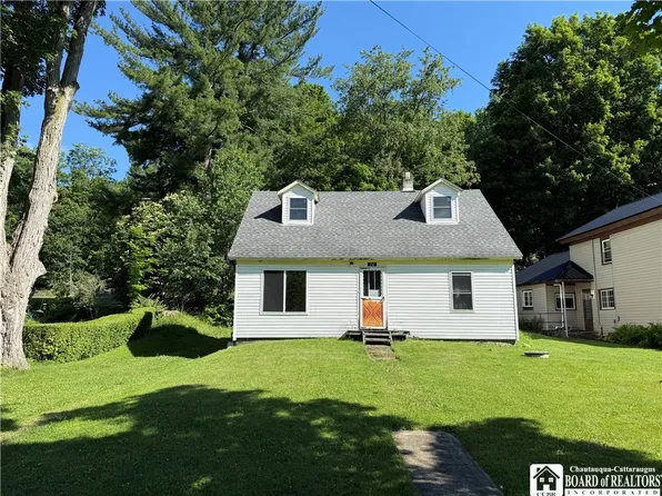232 Main St, Randolph, NY 14772