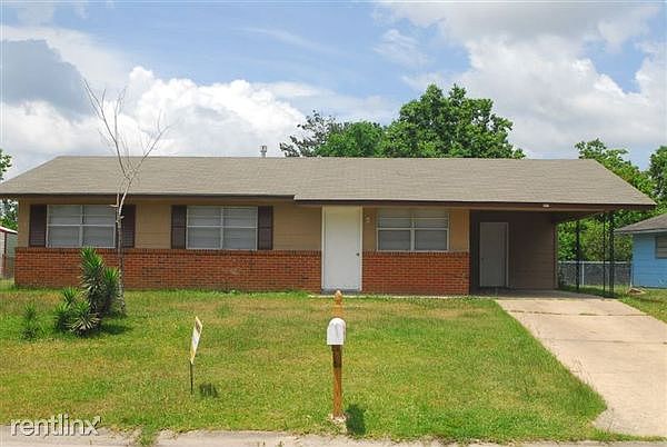 1st image of 212 Kimberly Dr