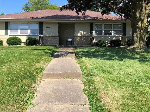 5th image of 5414 N Knoxville Ave APT A
