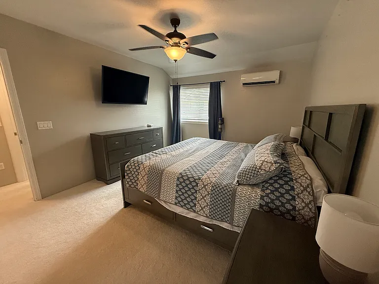 1122 Kukulu St #1604 — Photo 16