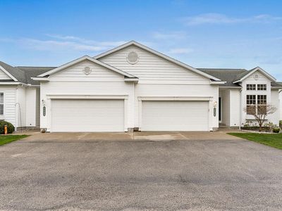 5690 Fairview Ct #38, Fruitport, MI, 49415
