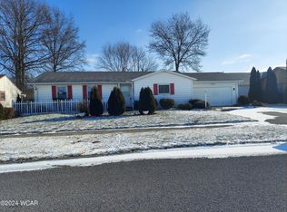 1628 Robin Hood Dr, Lima, OH