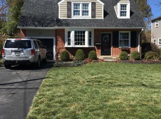 91 N College Ave, Flourtown, PA 19031