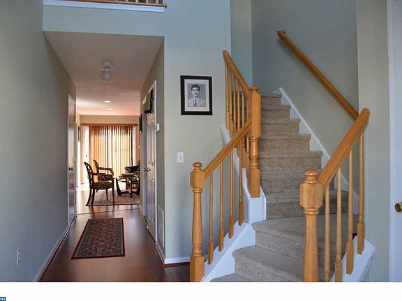 2nd image of 25 Mindy Dr #1725
