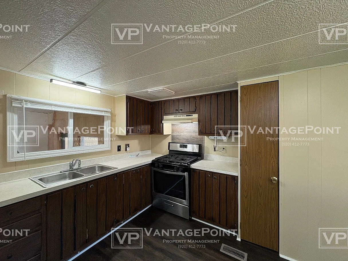 1189 Clairville Road - 1 — Photo 4