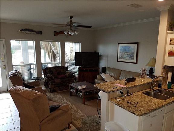 3rd image of 15301 Bonasse Ct APT B
