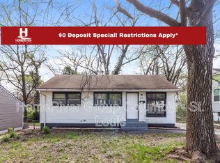 324 Cameron Rd, Saint Louis, MO 63137