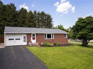 106 Parsons Rd, Camillus, NY 13031