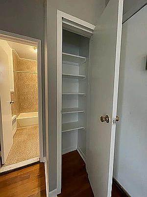 5th image of 753 E 147th St #1D